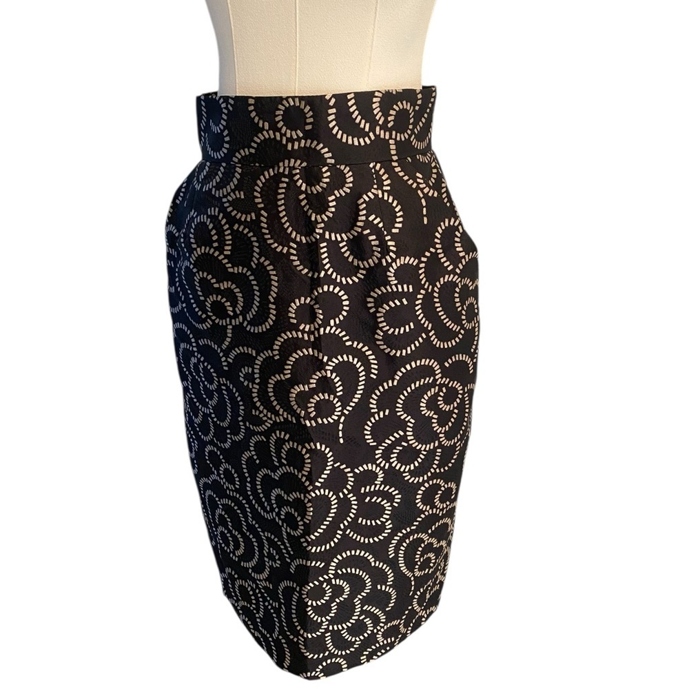 Escada Black and Cream Floral Pencil Skirt